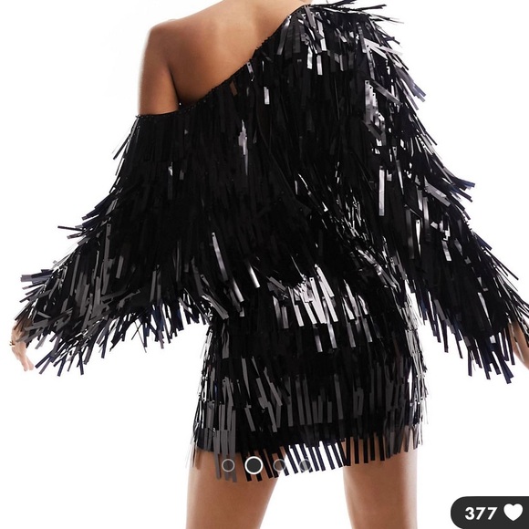 Fun, long-sequin black dress - Picture 2 of 4